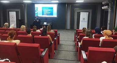 Balıkesir Gençlik ve Spor İl Müdürlüğü Personeline Yönelik “Kanserde Erken Teşhis” Eğitimi Düzenlendi