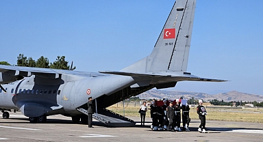 Balıkesir Şehidini Gözyaşlarıyla Karşıladı: Şehit Sözleşmeli Er Ahmet Kuşak’a Veda