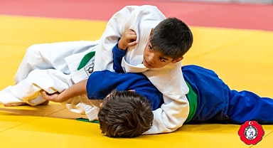 Balıkesirli Minik Judocular Türkiye Şampiyonası’nda Madalya ile Döndü