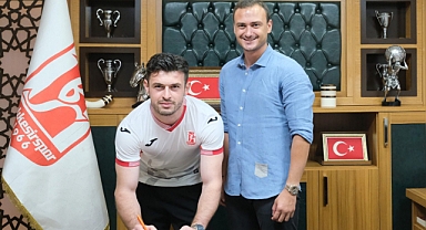 Balıkesirspor Kaleci Kadrosunu Güçlendirdi: Furkan Yardım Transfer Edildi, Yasin Yiğit Berber ile Sözleşme Uzatıldı