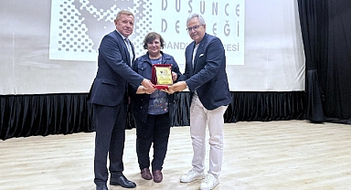 Bandırma'da Cumhuriyetin Temelleri Konferansta Tartışıldı