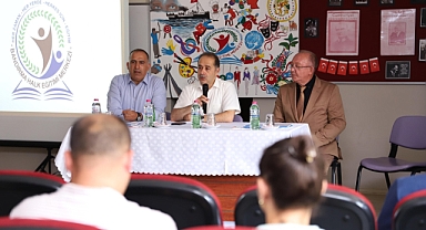 Bandırma’da Hayat Boyu Öğrenme İçin Ortak Akıl: İlçe Komisyonu Toplantısı Gerçekleştirildi