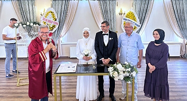 Bandırma’da Sevgiyle Atılan İmza: Başkan Mirza’dan Nikâh Sürprizi