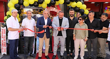 Bandırma’ya Yeni Lezzet Noktası: İstanbul Unkapanı Pilavcısı Hizmete Açıldı