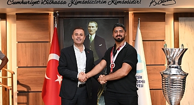 Başkan Ahmet Akın’dan Kırkpınar’ın Yiğitlerine Teşekkür: “Balıkesir’imizi Gururla Temsil Ettiler”