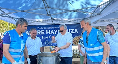 Başkan Dursun Mirza, Aşure Etkinliklerinde Vatandaşlarla Buluştu