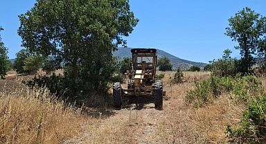 Bigadiç Belediyesi’nden Tarıma Destek: Yağcıbedir ve Çekirdekli’de Arazi Yolları Yenileniyor