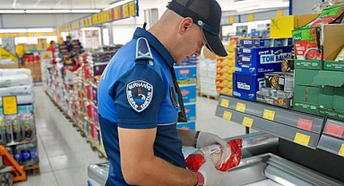 Burhaniye’de Market Denetimleri Sıkılaşıyor: Son Kullanma Tarihi Geçmiş Ürünlere Geçit Yok