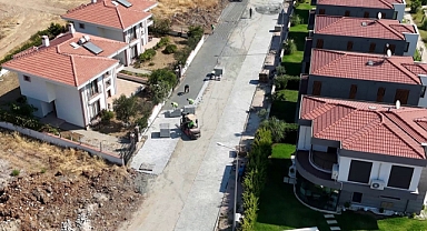 Cunda’da Ulaşım Konforu Artıyor: Ayvalık Belediyesi Yol Yenileme Çalışmalarını Aralıksız Sürdürüyor