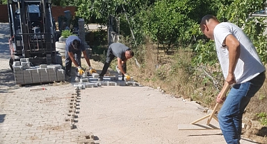 Edremit’te Çamcı Mahallesi’nde Alt Yapı Çalışmalarının Ardından Yol Tamiratı Başlatıldı