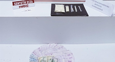 Edremit’te Uyuşturucu Operasyonu: Sentetik Kannabinoid ve Nakit Paraya El Konuldu