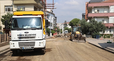 Gömeç Belediyesi’nden Altyapı ve Çevre Seferberliği: İlçenin Dört Bir Yanında Yoğun Mesai