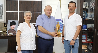 Gönen FOTOFİL Derneği’nden Başkan Palaz’a Ziyaret