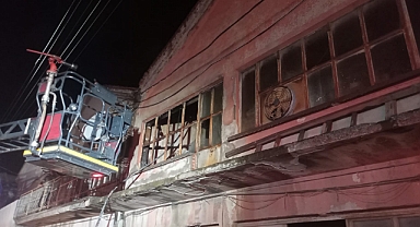 Gümüşçeşme'de Marangozhanede Yangın Paniği