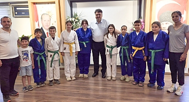 Havran Belediyespor Judo Takımından Başkan Ersoy’a Ziyaret: Türkiye Şampiyonasına Hazırlık Başladı