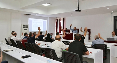 İvrindi’de Temmuz Ayı Meclis Toplantısı Yapıldı: Başkan Lapanta Açıklamalarda Bulundu