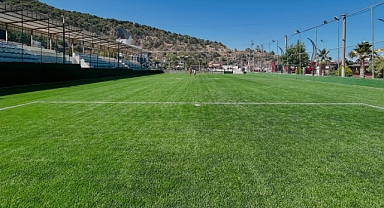 Marmara Adalar Belediyesi’nden Spora Yatırım: Saraylar Halı Saha Zemini Yenilendi