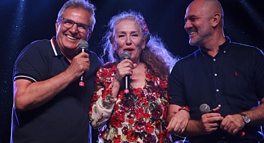 Marmara Adalar’da Denizcilik ve Kabotaj Bayramı Coşkusu: Suzan Kardeş Konseriyle Meydan Şenlendi