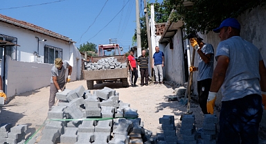 Susurluk’ta Yol Çalışmaları Hız Kesmeden Devam Ediyor: Başkan Hakan Yıldırım Semizel Sahada