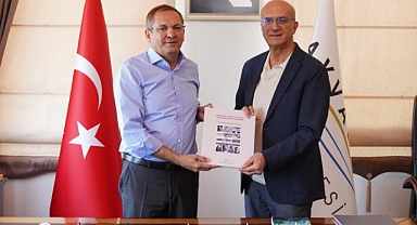 TBMM Başkanvekili Tekin Bingöl’den Ayvalık Belediyesi’ne Ziyaret