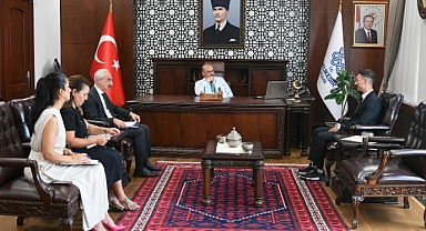 Vali İsmail Ustaoğlu Halkla Buluşmalarını Sürdürüyor: Talepler Hızla Değerlendiriliyor