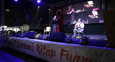 7. Edremit Kitap Fuarı’nda Mehtap Meral’le Edebiyat ve Müzik Buluştu