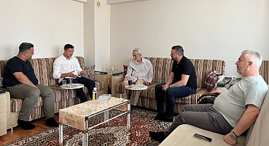 AK Parti İl Başkanı Mehmet Aydemir’den Yurdakök Ailesine Taziye Ziyareti