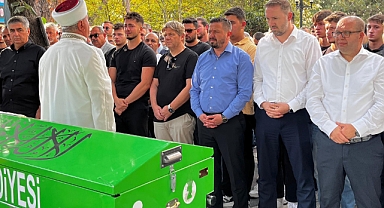 AK Parti İl Başkanı Mehmet Aydemir, Susurluk’ta Cenaze Törenine Katıldı