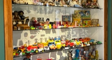 Altınoluk Oyuncak ve Kumbara Müzesi: Ege’de Çocukluğunuza Yolculuk