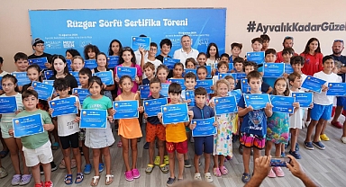 Ayvalık’ta Rüzgar Sörfü Kursu Sertifika Töreni Düzenlendi