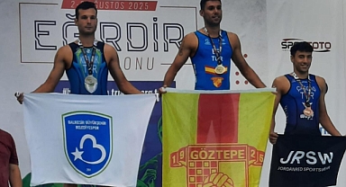 Balıkesir Büyükşehir Belediyesporlu Triatletlerden Eğirdir’de Büyük Başarı