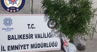 Balıkesir’de Asayiş Uygulamaları: 10 Günde 77 Aranan Şahıs Yakalandı