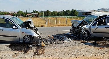 Balıkesir’de Karamanköy Yolunda Feci Kaza: 1 Ölü, 1 Yaralı