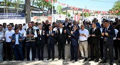 Balıkesir’de Kurtdereli Mehmet Pehlivan Dualarla Anıldı