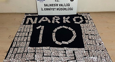 Balıkesir'de Uyuşturucu Operasyonu: 3.179 Adet Sentetik Ecza Hap Ele Geçirildi
