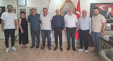 Balıkesir Esnaf Heyeti, Marmara Adalar Belediye Başkanı Dinçer’i Makamında Ziyaret Etti