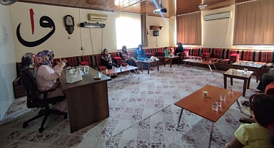 Balıkesir İl Müftülüğü “Mum Dibini Işıtır” Projesiyle Aile ve Komşuluk İlişkilerini Güçlendiriyor