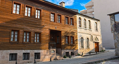 Balıkesir Ulusal Fotoğraf Müzesi, Fotoğraf Sanatını Keşfetmek İsteyenleri Bekliyor