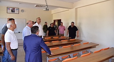 Balıkesir Üniversitesi Rektörü Oğurlu, Deprem Sonrası Üniversite Binalarında İncelemelerde Bulundu