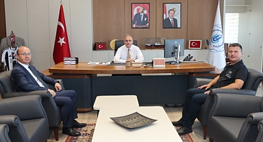 Bandırma Onyedi Eylül Üniversitesi’nde Koyunculuk Araştırma Enstitüsü Müdürü’nden Rektöre Nezaket Ziyareti
