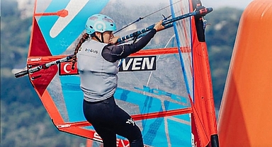 Başkan Mesut Ergin, Ayvalıklı Sporcuların Başarılarını Kutladı