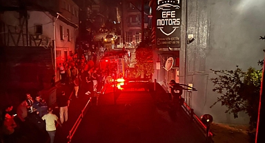 Dursunbey Ferah Mahallesi’nde Ahşap Yapıda Çıkan Yangın Kısa Sürede Söndürüldü