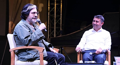 Edremit Fuarı’nda Sinema Ve Tiyatro Tutkusu Bayülgen’le Yaşandı