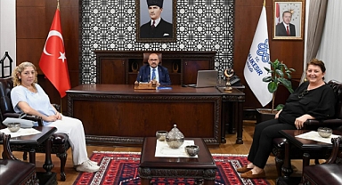 Erdek’te Kadın Girişimi Kooperatifinden Vali İsmail Ustaoğlu’na Ziyaret