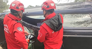 Havran’da Trafik Kazası: Sürücü Sıkıştığı Araçtan Kurtarıldı