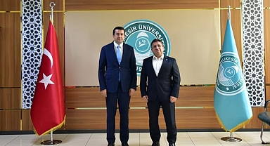 Havran Kaymakamı Muhammed Evlice, Balıkesir Üniversitesi Rektörü Prof. Dr. Yücel Oğurlu'yu Ziyaret Etti