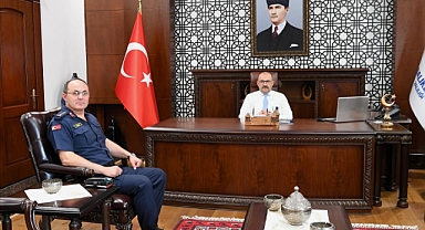 İl Jandarma Komutanı Murat Özer’den Vali İsmail Ustaoğlu’na Ziyaret
