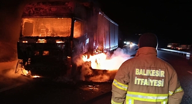 İstanbul-İzmir Otoyolu’nda Tır ve Ot Yangınına Hızlı Müdahale