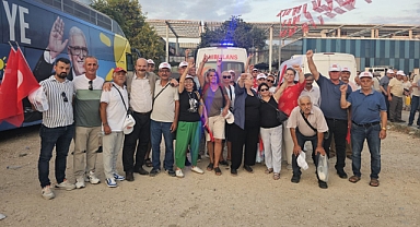 İvrindi Belediye Başkanı Önder Lapanta, “Birinci Vazifen” Mitinginde Yerini Aldı