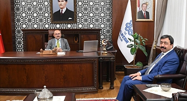 İzmir Katip Çelebi ve Fatih Sultan Mehmet Vakıf Üniversiteleri Rektörlerinden Vali İsmail Ustaoğlu’na Ziyaret